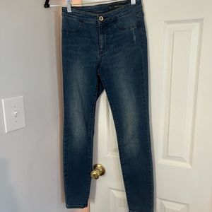 Like New Armani Exchange Skinny Jeans